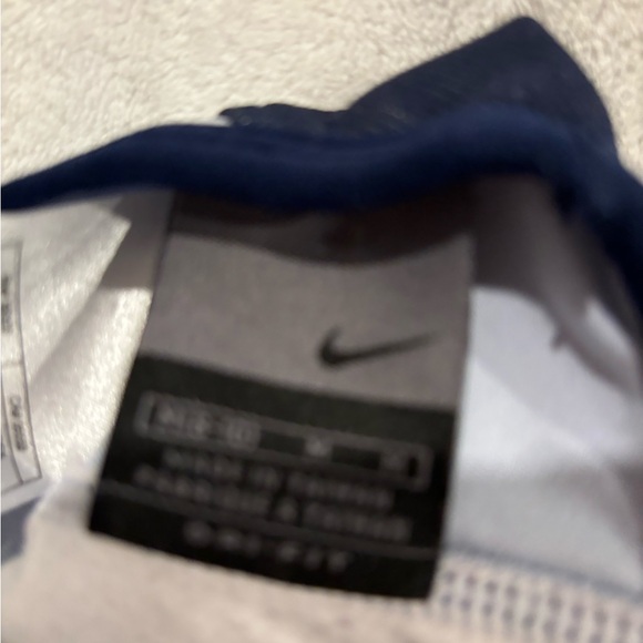 Nike sport bra size M - Picture 2 of 3